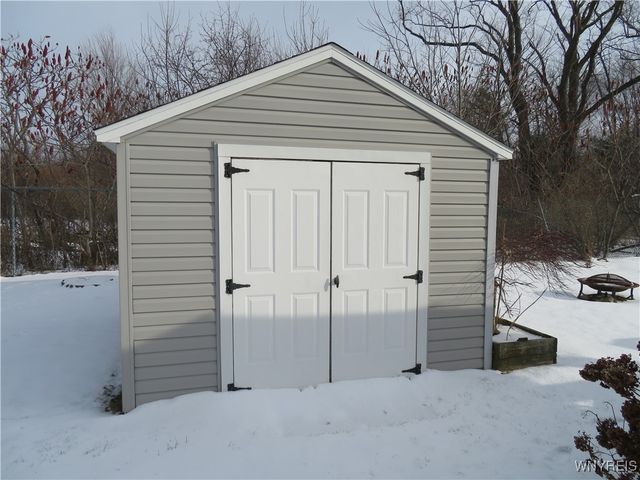 5455 Southwestern Boulevard 15, Hamburg, NY 14075