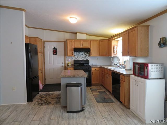 5455 Southwestern Boulevard 15, Hamburg, NY 14075