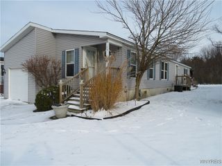 5455 Southwestern Boulevard 15, Hamburg, NY 14075