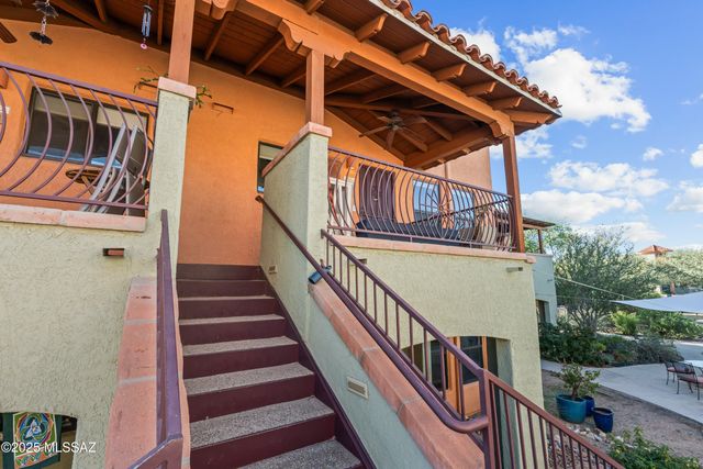 166 E Limberlost Dr Unit 202, Tucson, AZ 85705