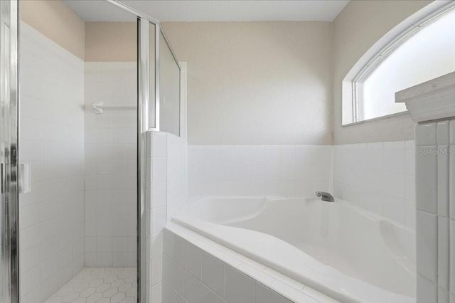 985 HIGHLAND CREST CIRCLE, Lake Wales, FL 33853