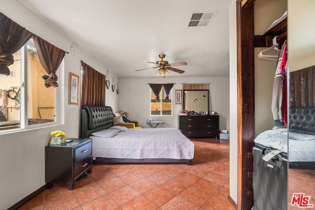 13748 Sunburst Street, Arleta, CA 91331
