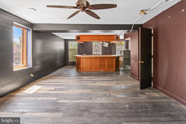 2218 BOSTON ST, Baltimore, MD 21231
