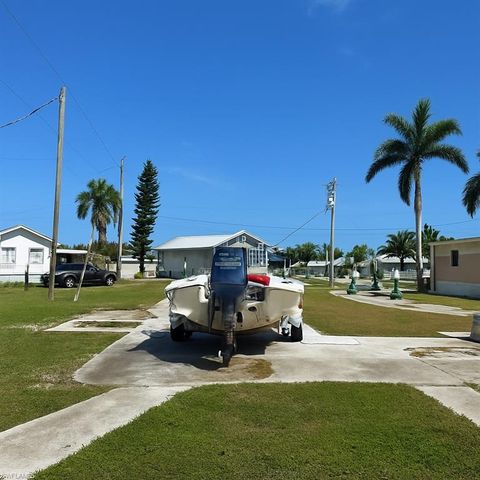 3859 Coconut DR, St. James City, FL 33956