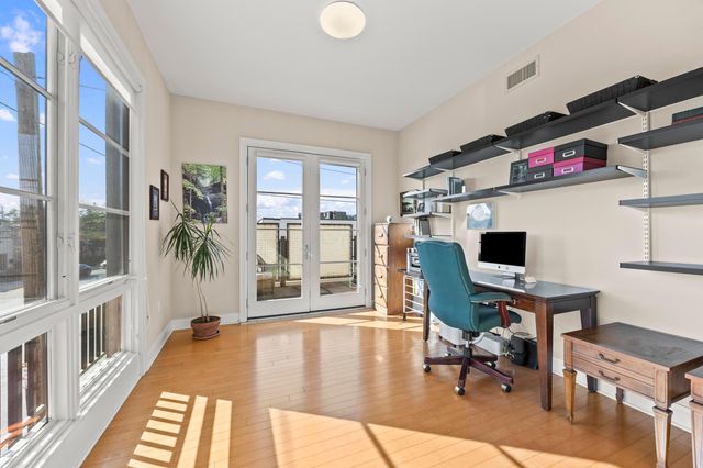 1475 W 3rd Avenue, 204, Columbus, OH 43212
