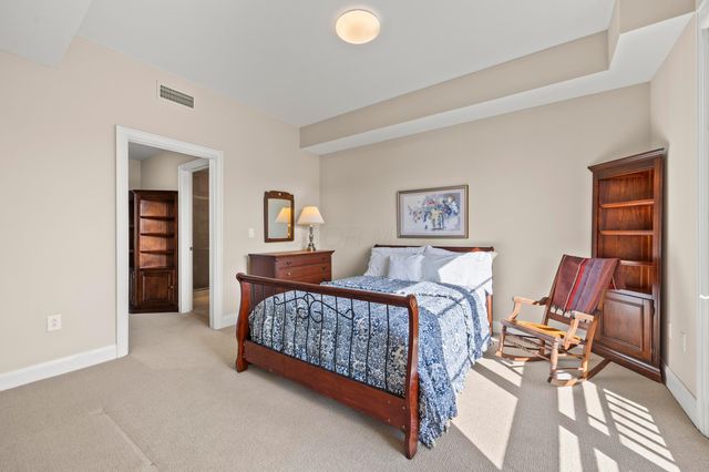 1475 W 3rd Avenue, 204, Columbus, OH 43212