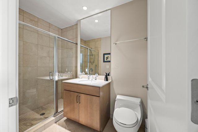 1475 W 3rd Avenue, 204, Columbus, OH 43212
