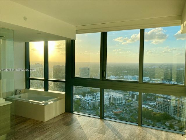 650 NE 32nd St 4408, Miami, FL 33137