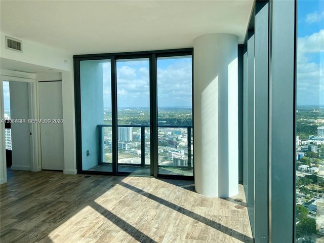 650 NE 32nd St 4408, Miami, FL 33137