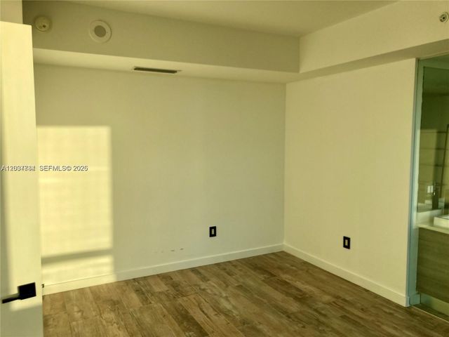 650 NE 32nd St 4408, Miami, FL 33137