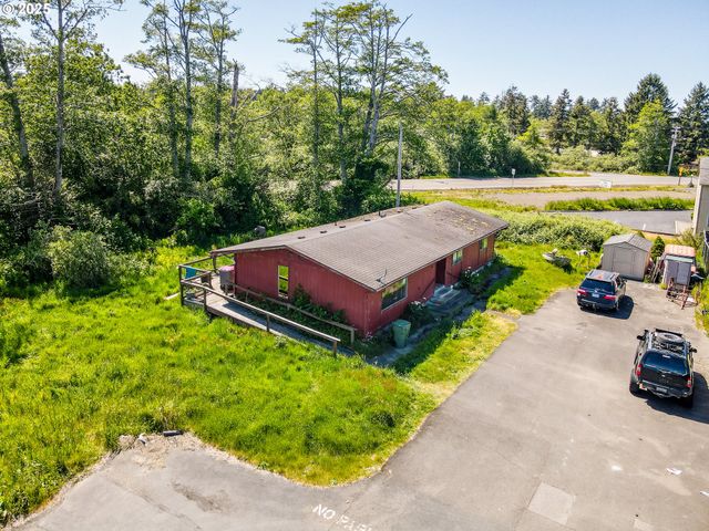 47 Ne SKIPANON Dr, Warrenton, OR 97146