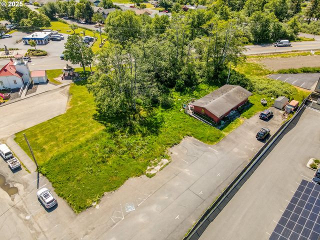 47 Ne SKIPANON Dr, Warrenton, OR 97146