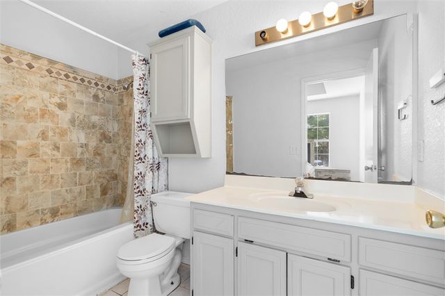 2495 Brookside Street, Springdale, AR 72764