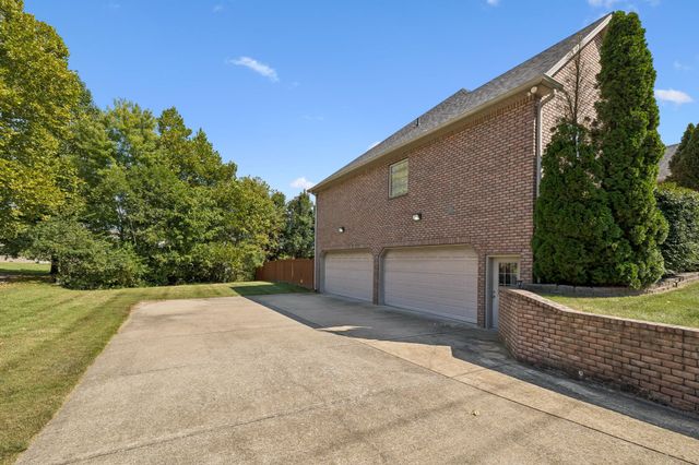 1541 Horn Springs Rd, Lebanon, TN 37087