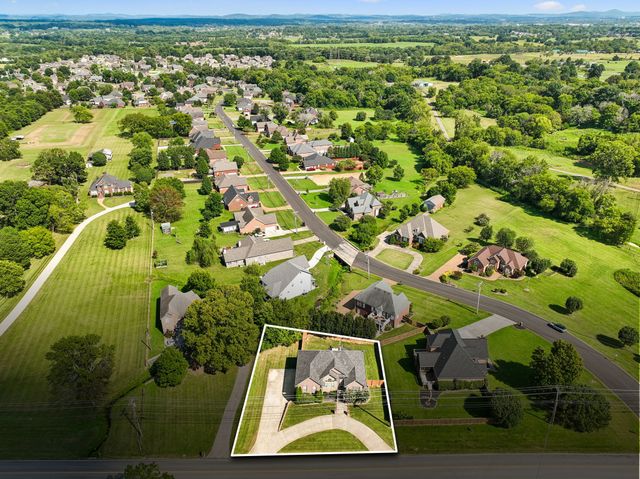 1541 Horn Springs Rd, Lebanon, TN 37087