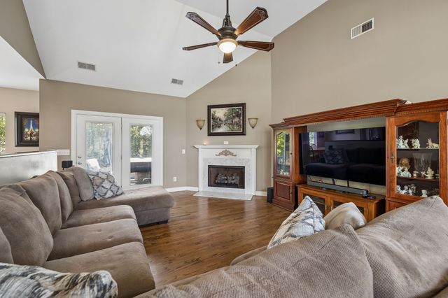 1541 Horn Springs Rd, Lebanon, TN 37087