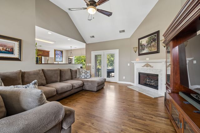 1541 Horn Springs Rd, Lebanon, TN 37087