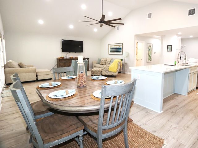 3150 Hwy 1, Grand Isle, LA 70358