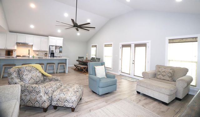 3150 Hwy 1, Grand Isle, LA 70358