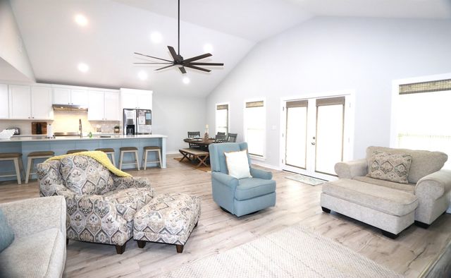 3150 Hwy 1, Grand Isle, LA 70358