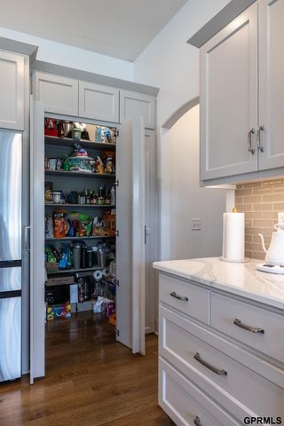 7855 S 194th Street, Gretna, NE 68028