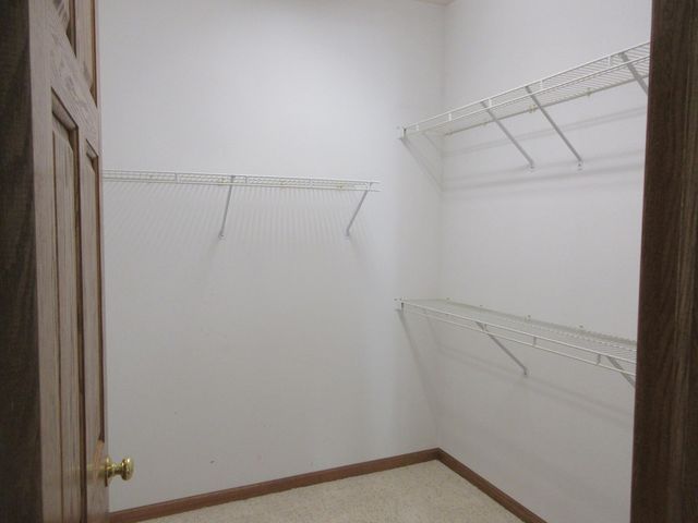 2035 Canterbury Court 2035 Canterbury Court, Troy, OH 45373