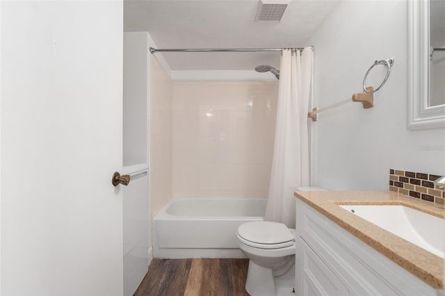 2715 NW 104TH COURT 1, Gainesville, FL 32606
