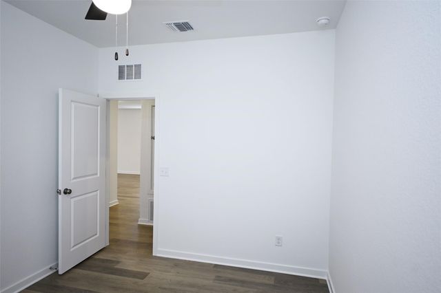 261 Elk Ave, San Marcos, TX 78666