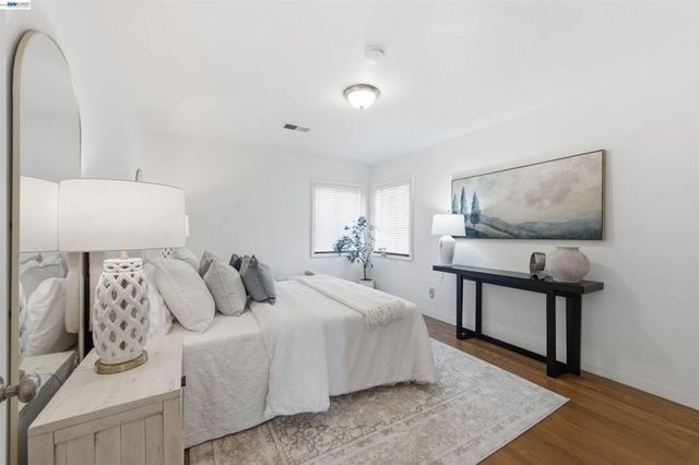 4164 4164 Seven Hills Rd, Castro Valley, CA 94546