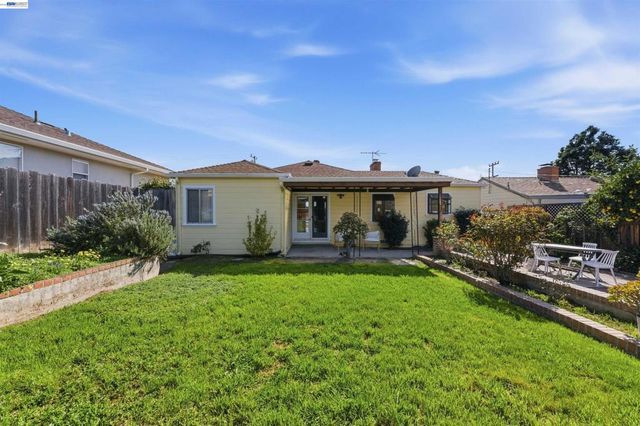 4164 4164 Seven Hills Rd, Castro Valley, CA 94546