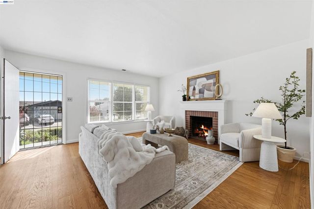 4164 4164 Seven Hills Rd, Castro Valley, CA 94546