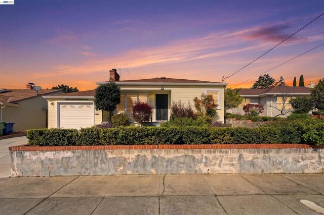 4164 4164 Seven Hills Rd, Castro Valley, CA 94546