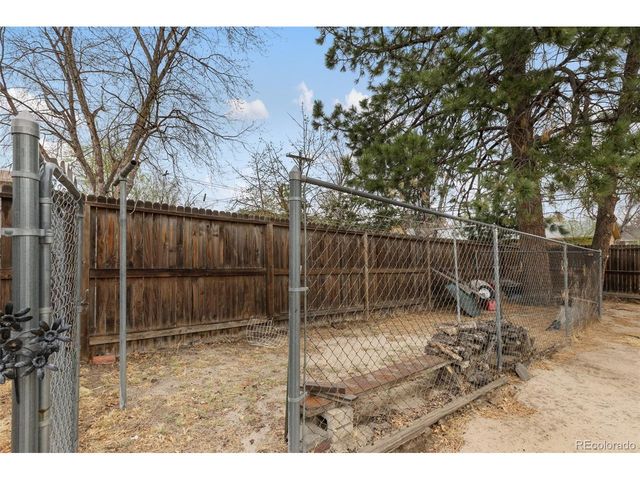 3418 Greenwood Cir, Colorado Springs, CO 80910