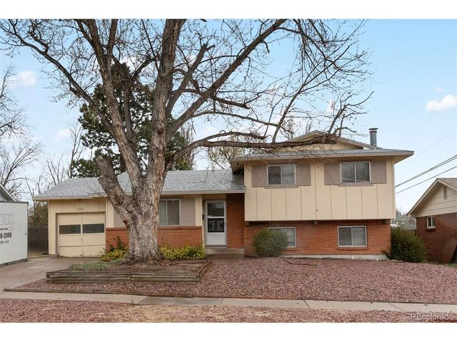 3418 Greenwood Cir, Colorado Springs, CO 80910