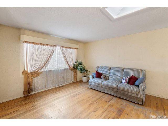 3418 Greenwood Cir, Colorado Springs, CO 80910