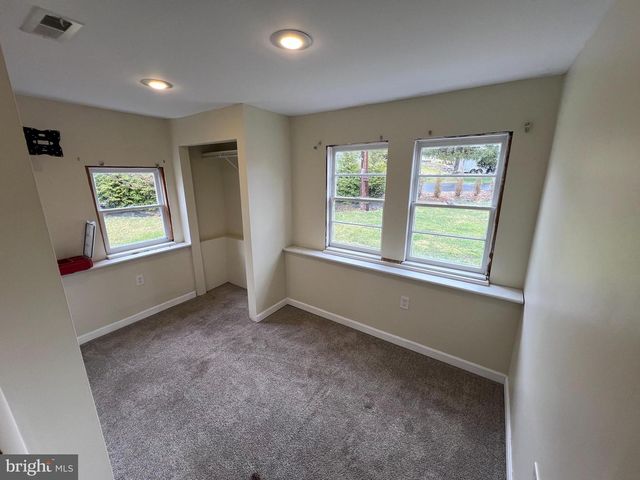 30 DUANE RD, Doylestown, PA 18901