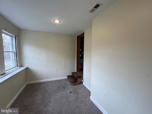 30 DUANE RD, Doylestown, PA 18901