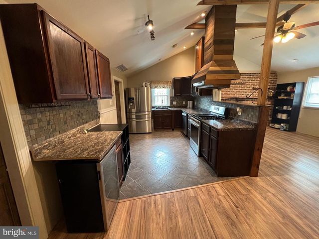 30 DUANE RD, Doylestown, PA 18901