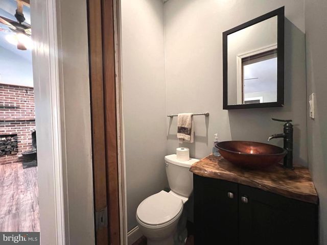 30 DUANE RD, Doylestown, PA 18901