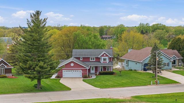718 Stow Street, Horicon, WI 53032