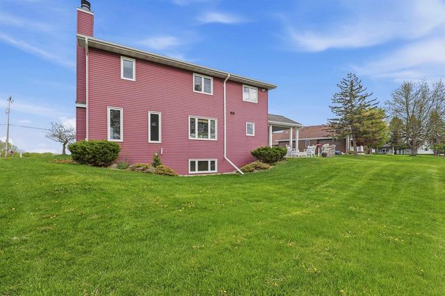 718 Stow Street, Horicon, WI 53032