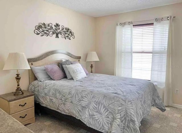 2916 DICKENS CIRCLE, Kissimmee, FL 34747