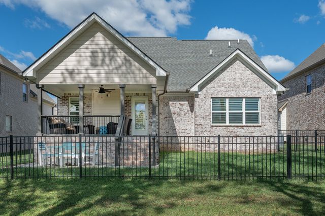 1016 Jackston Mack Way, Gallatin, TN 37066