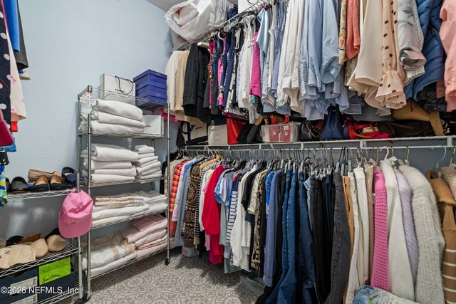 70 VESTAVIA Court, Jacksonville, FL 32081