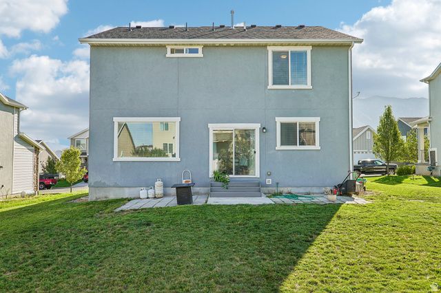 332 STONE DR, Santaquin, UT 84655