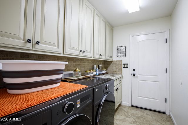 1329 E MESCAL Street, Phoenix, AZ 85020