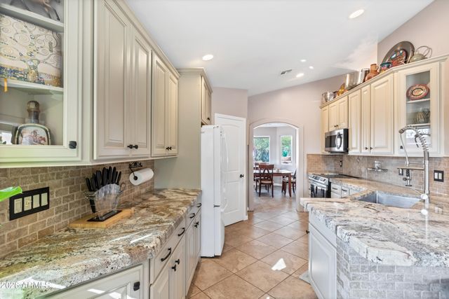 1329 E MESCAL Street, Phoenix, AZ 85020