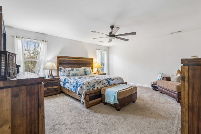 2512 Janalyn Trce, Hermitage, TN 37076