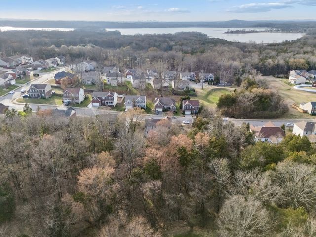 2512 Janalyn Trce, Hermitage, TN 37076