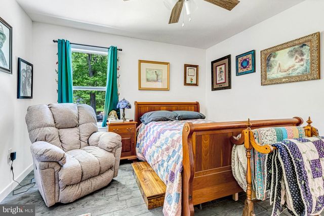 274 REGINA RD, Lancaster, VA 22503